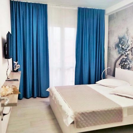 Casa Dei Fiori Blu Apartman La Maddalena  Kültér fotó